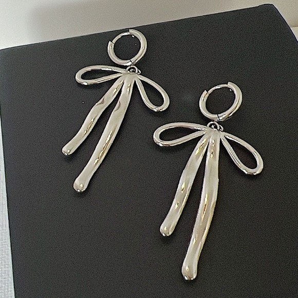 LIVE SHOW NOTIFICATION 📢 - Picture 3 of 15